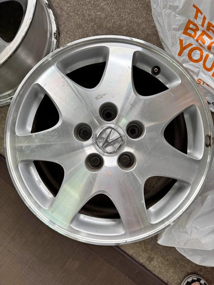OEM Acura RL 16” Wheels – Set of 4 – 5x114.3