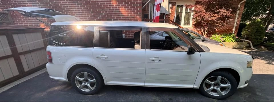 2014 Ford Flex - photo 2
