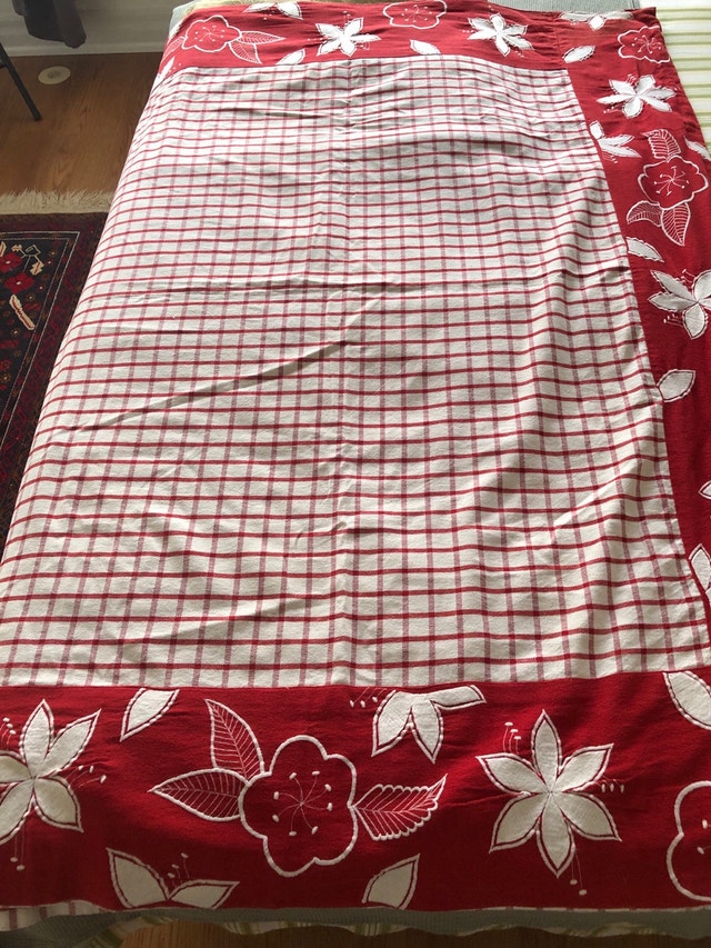 Queen size bed cover