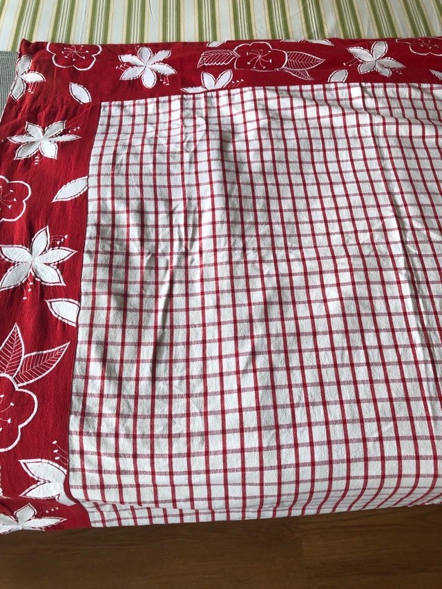 Queen size bed cover - photo 2