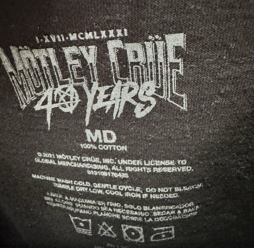 Mötley Crüe 40th Anniversary shirt. Official MC MERCH. EST.1981, - photo 3