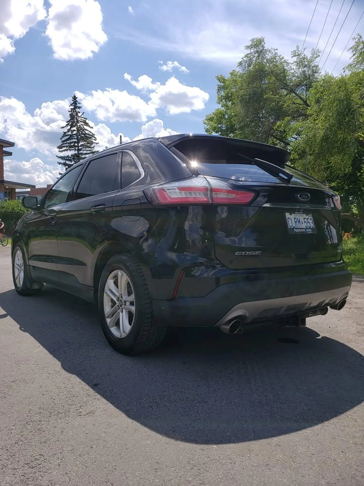2019 Ford Edge SEL - photo 3