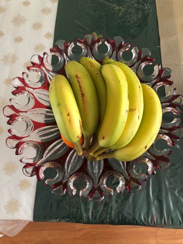 Red crystal fruit bowl