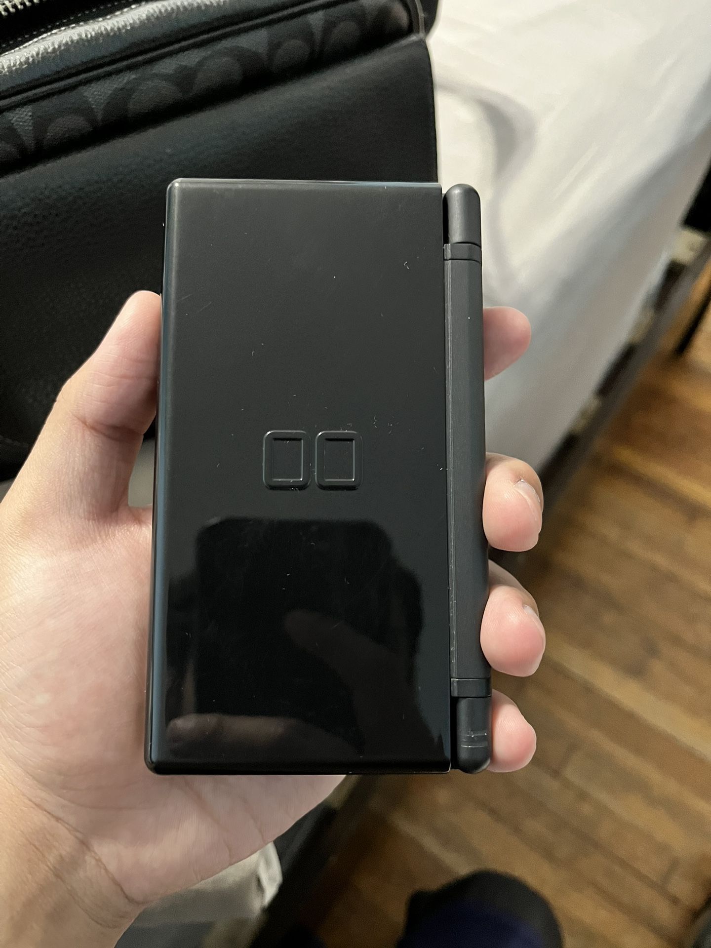 Clean Condition Nintendo DS Lite