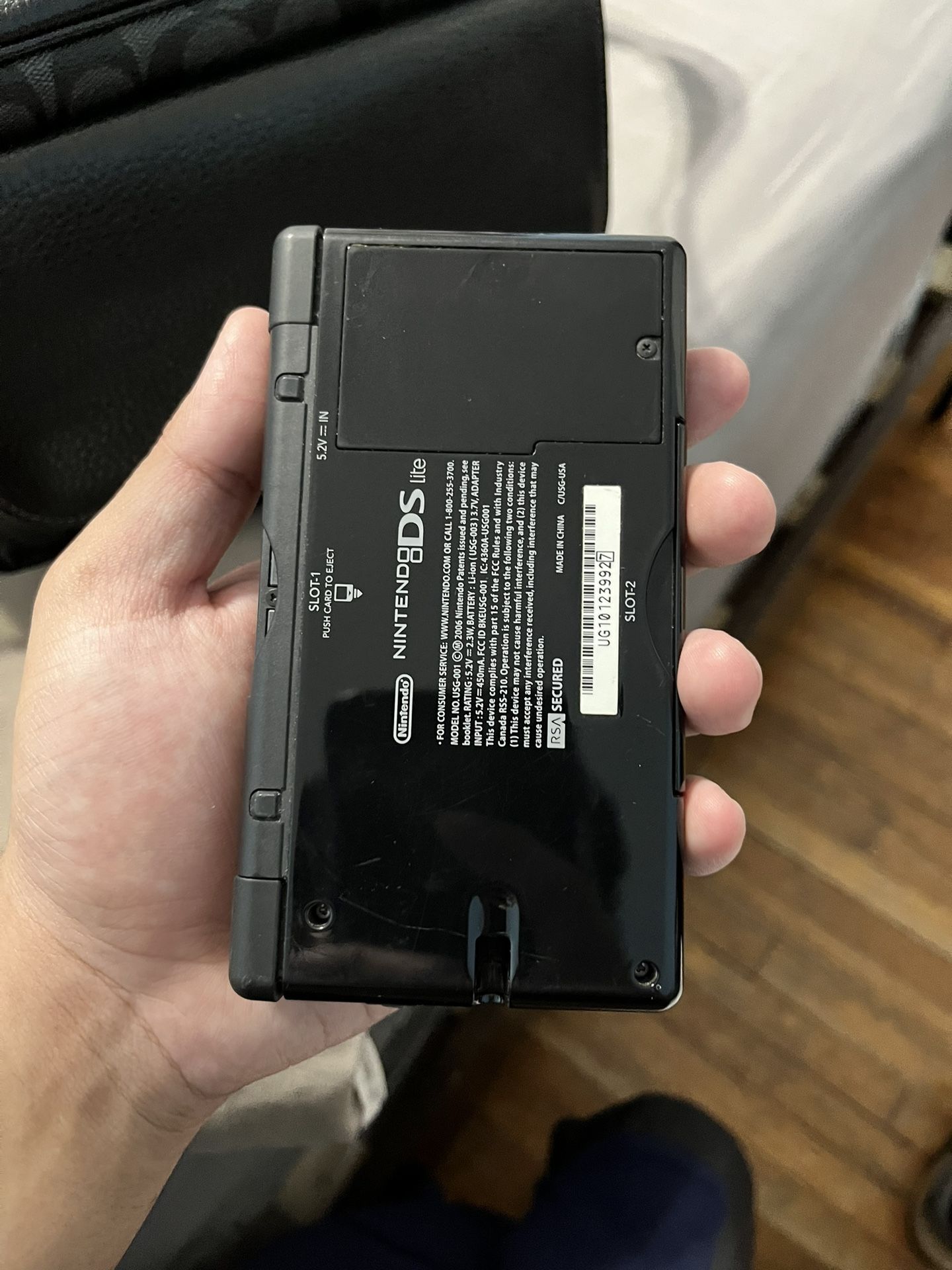 Clean Condition Nintendo DS Lite - photo 2