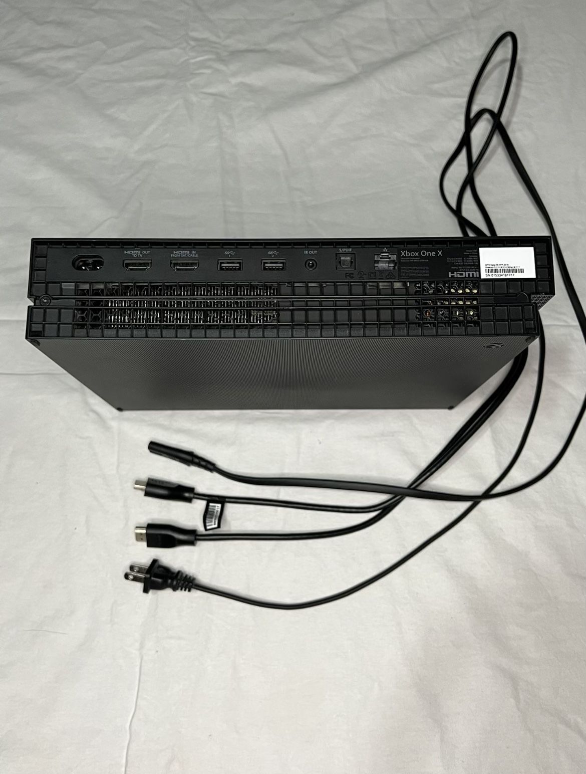 Xbox One X - photo 2