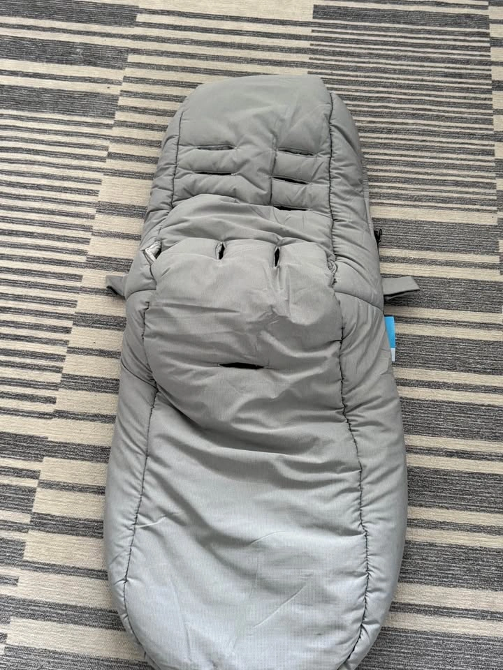 UPPABaby footmuff + handmuffs - photo 2