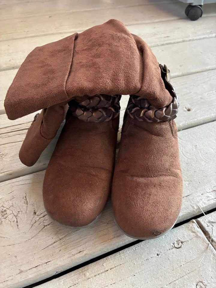 KDK New York Brown Suede Boots - photo 5