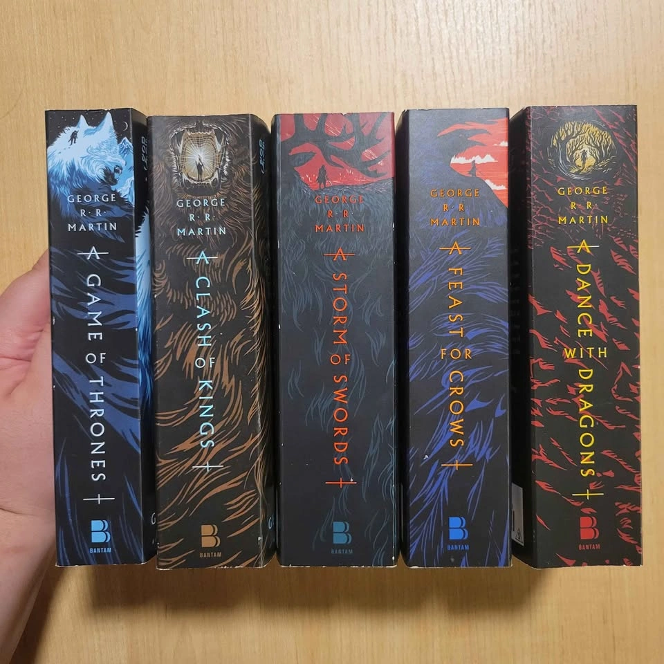 A Game of Thrones (Boxset) by George R R Martin - photo 3