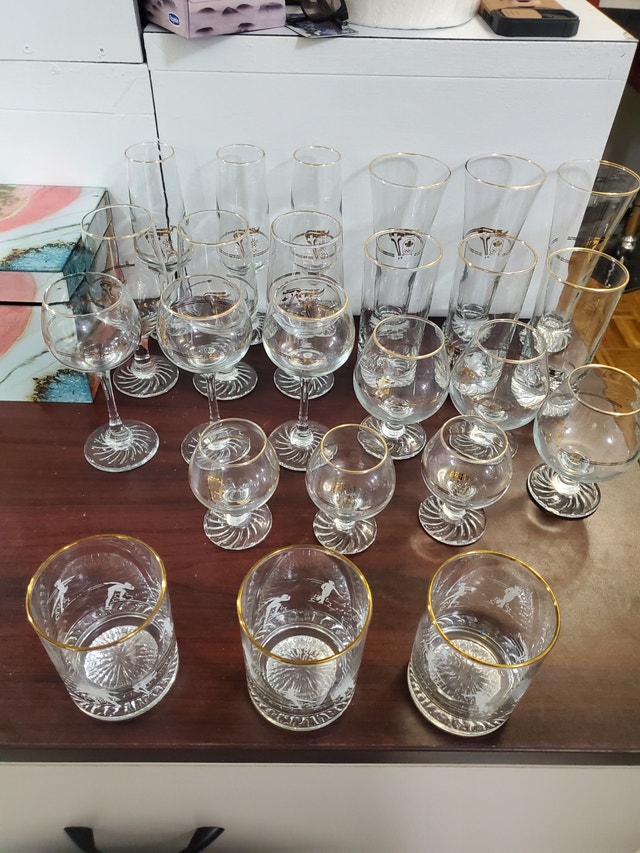 1988 Olympic Glass Set