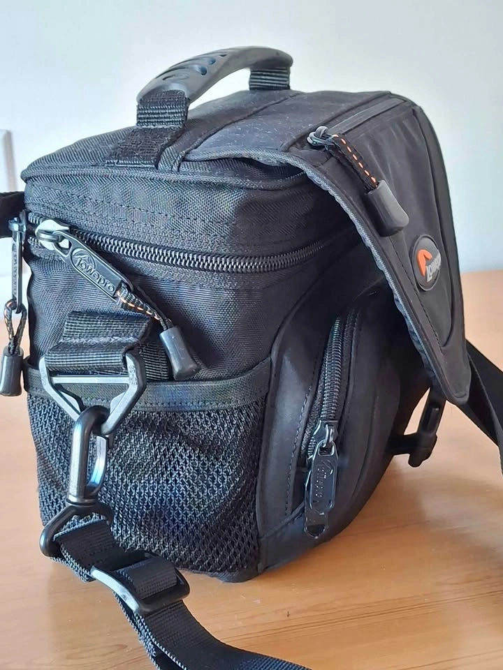 Camera bags, 3 to choose from - photo 2
