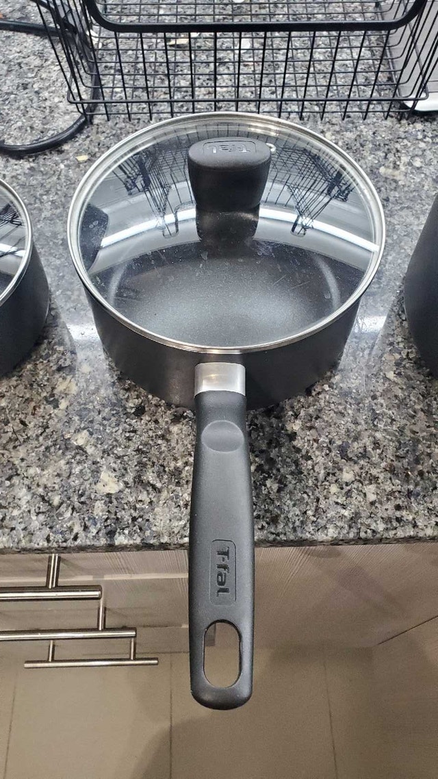 T-fal Cookware Set of 3 - photo 3