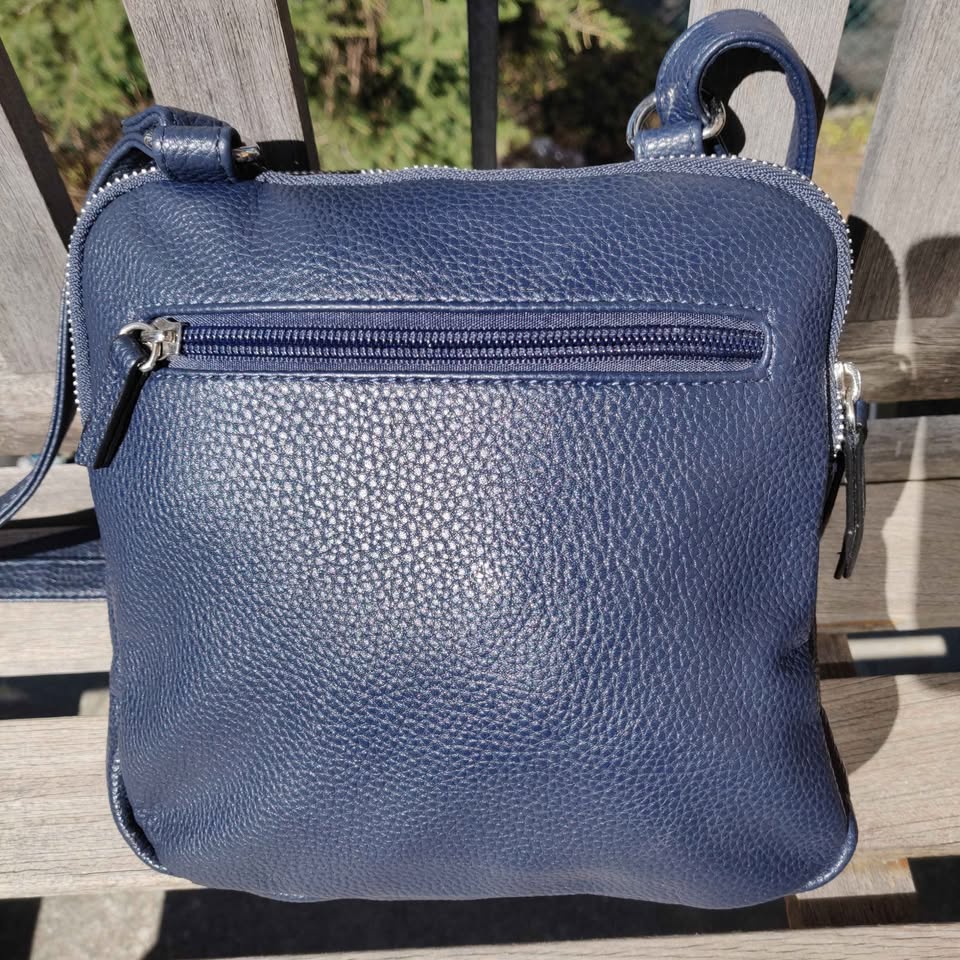 Roots Leather Purse - photo 4