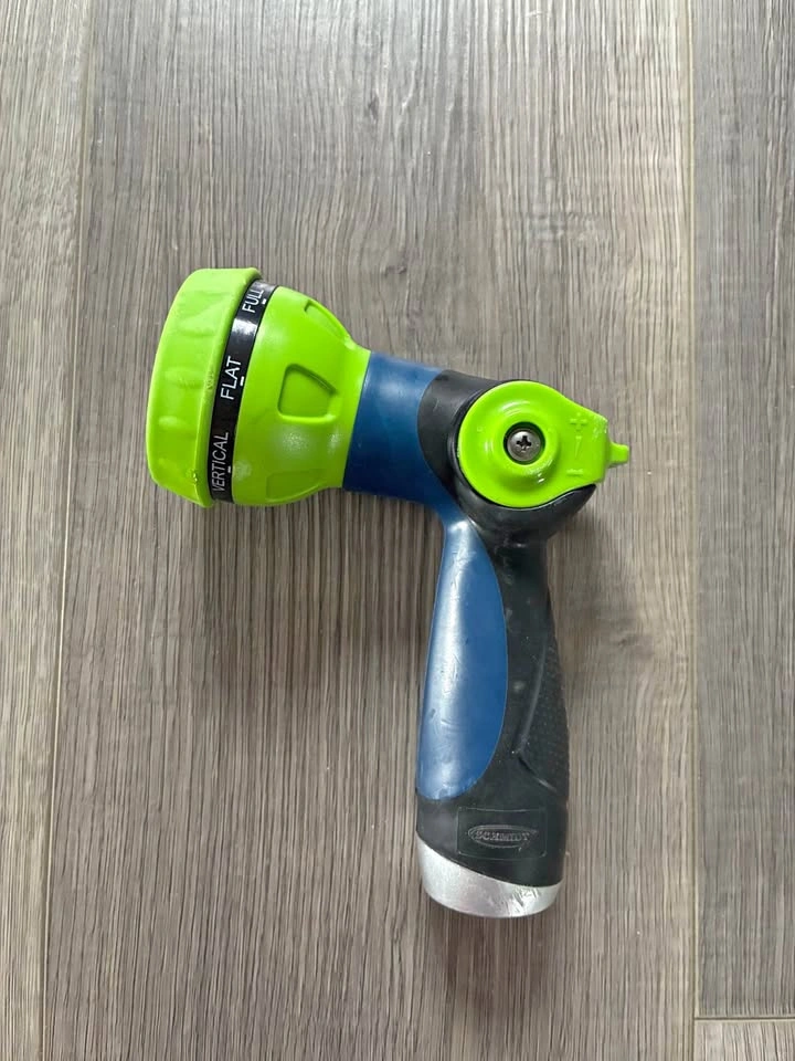 Schmidt Multi-Pattern Hose Nozzle