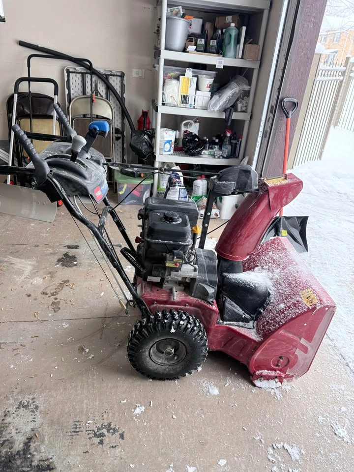 Toro snow blower