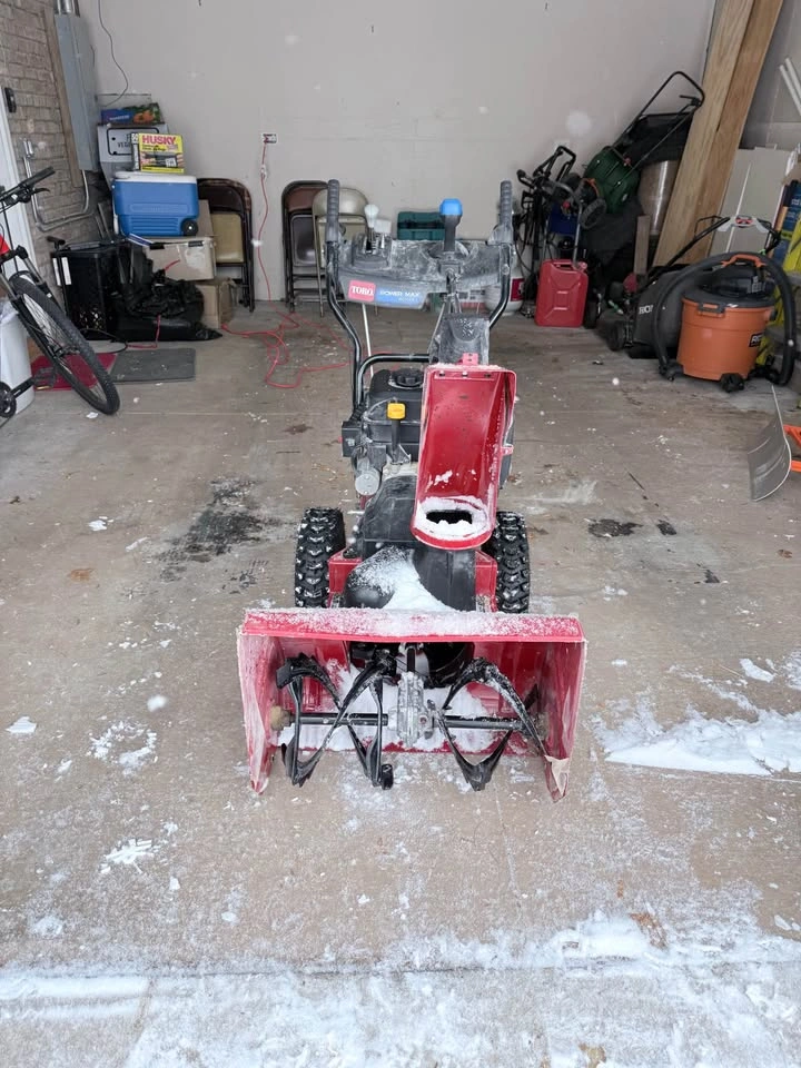 Toro snow blower - photo 5