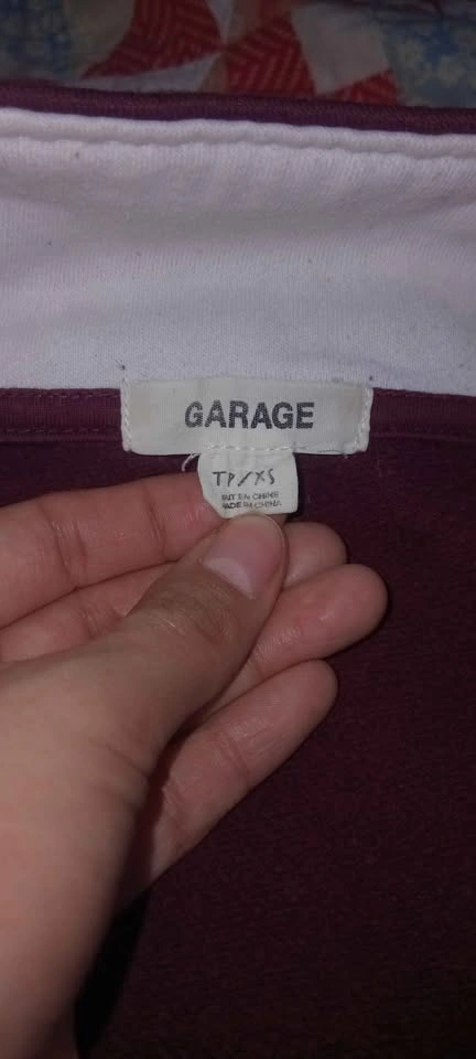 Burgundy and White Sweatshirt - photo 3