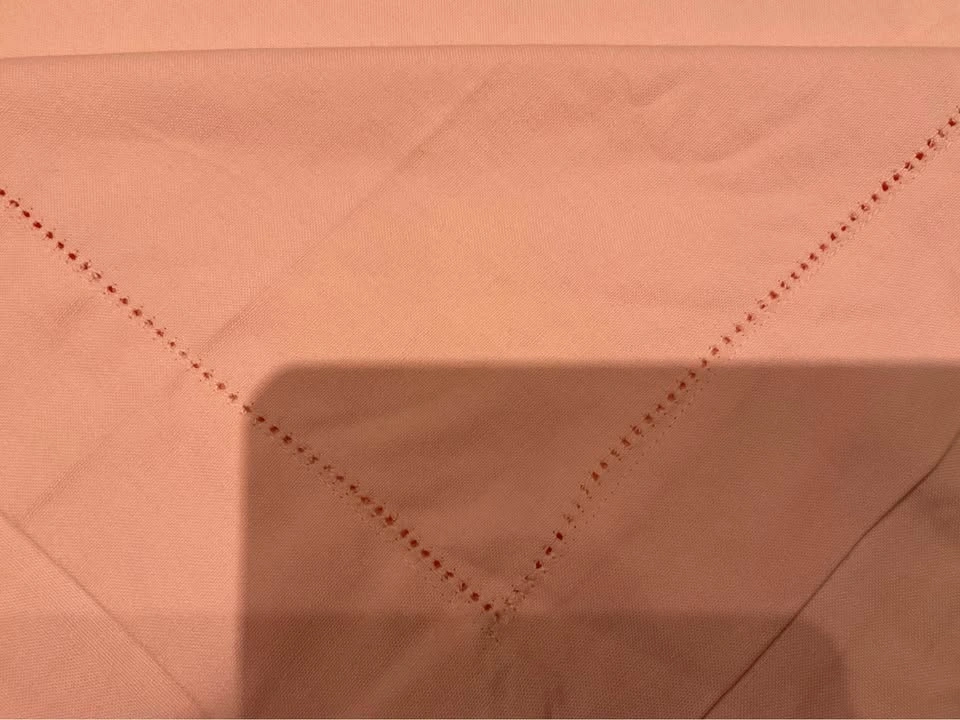 Table Cloth 100% Cotton Soft Peach Tone NEVER USED - photo 2