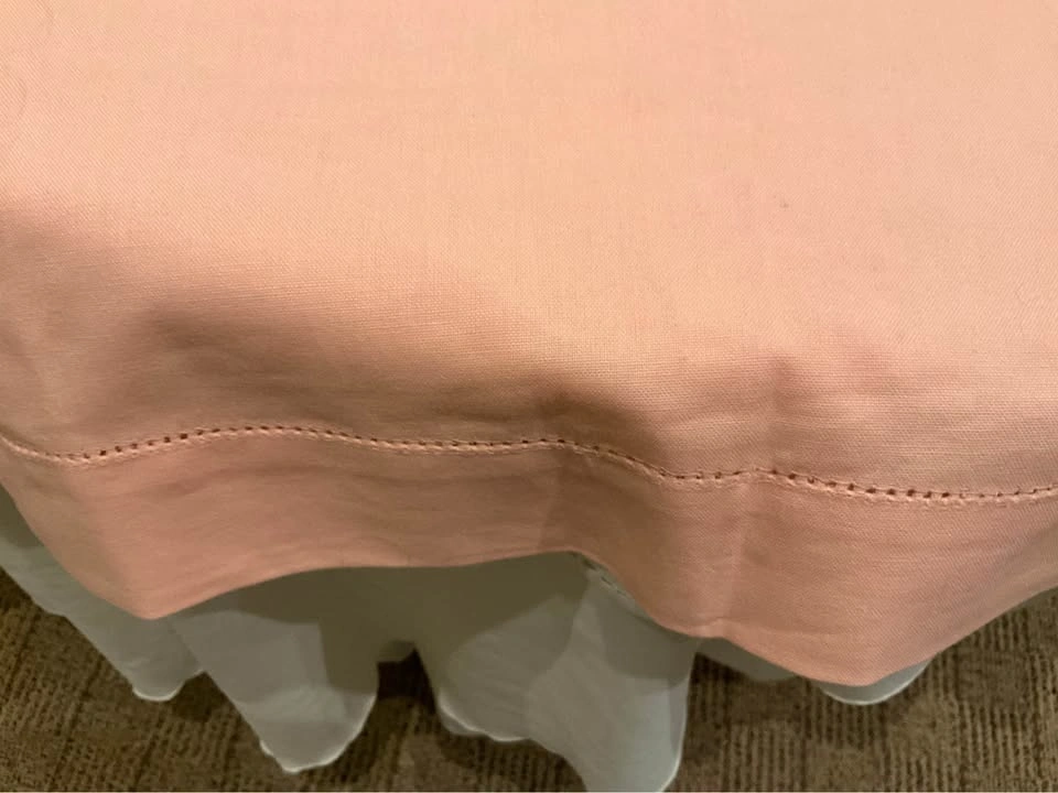 Table Cloth 100% Cotton Soft Peach Tone NEVER USED - photo 5