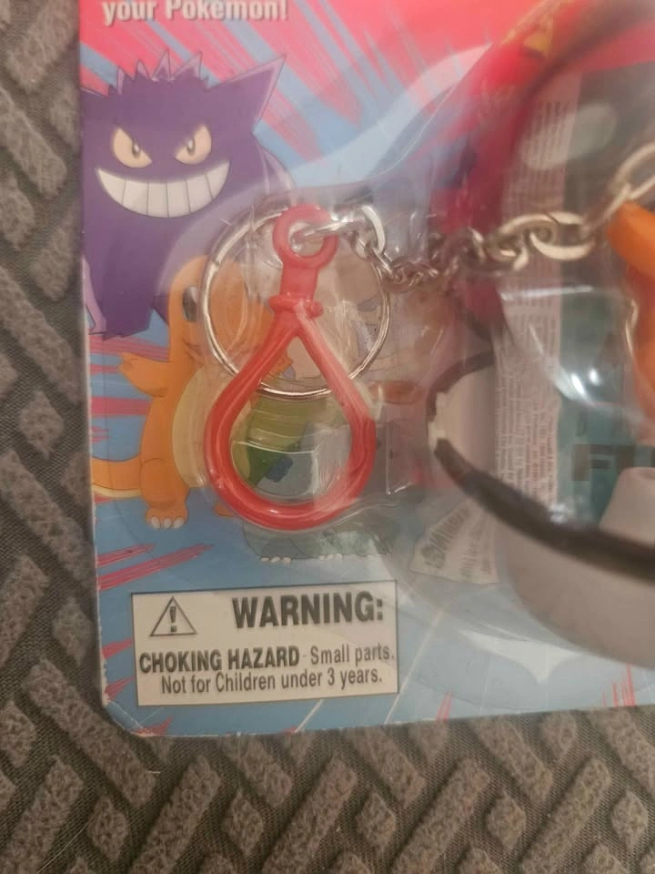 Pokemon Vintage Charmander Pokeball Keychain New Sealed 1999 - photo 3