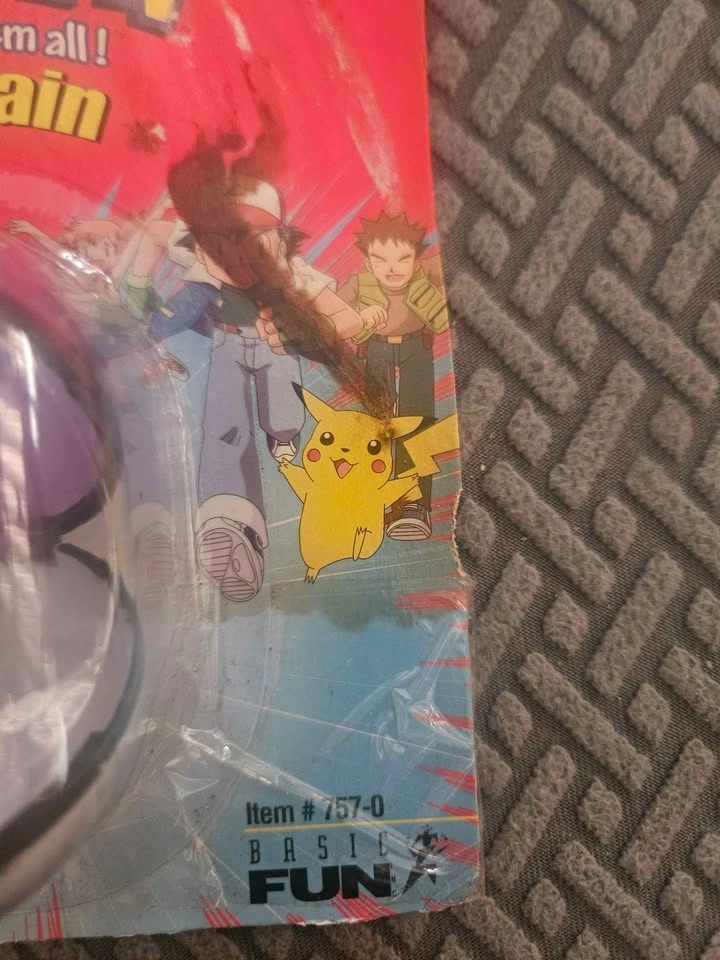 Pokemon Vintage Mewtwo Pokeball Keychain New Sealed 1999 - photo 3