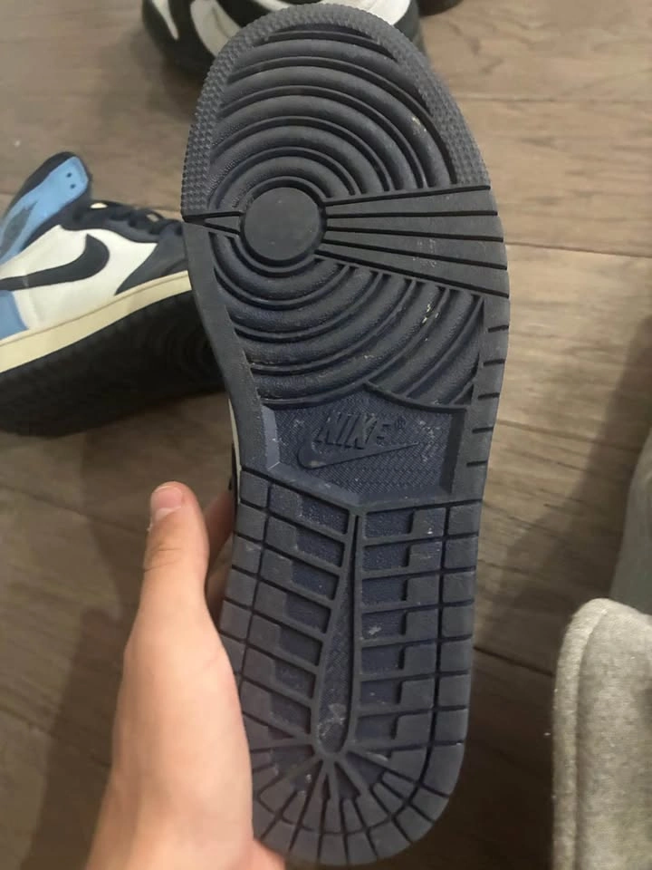 Jordan 1 obsidian - photo 3