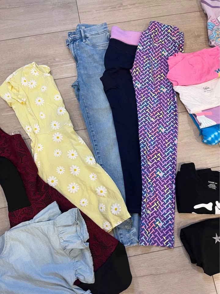 Girls’ Clothing Lot Size 10-12 - photo 3