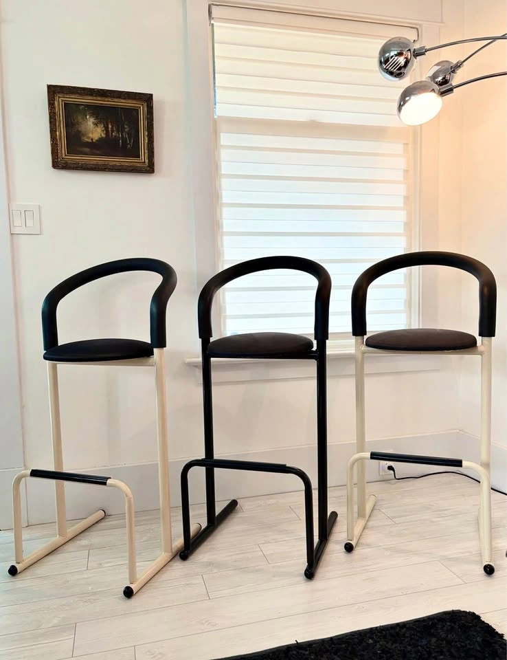 SET OF 3 AUTHENTIC AMISCO POST MODERN VINTAGE BARSTOOLS! (1980)