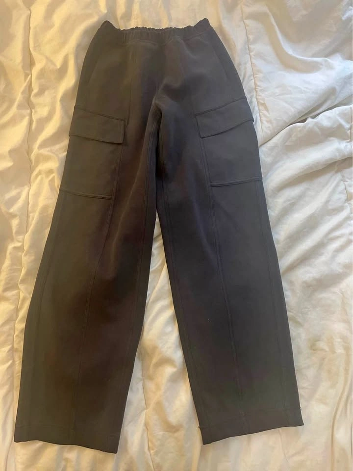 Lululemon cargo pants