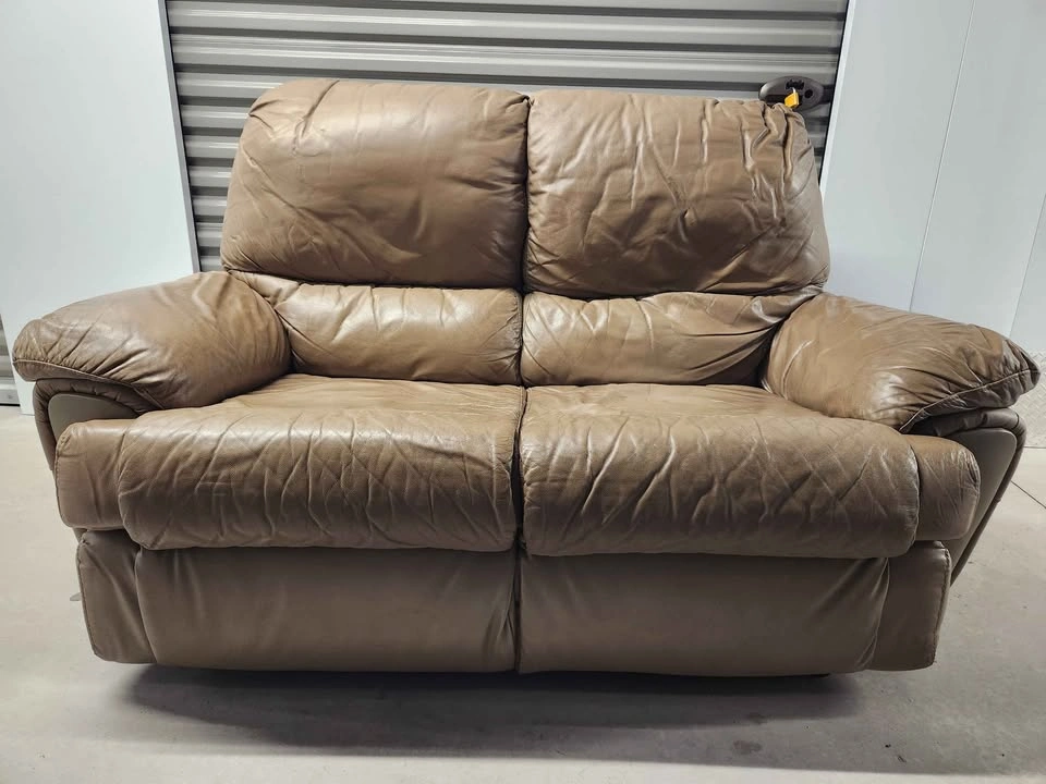 🇨🇦 Real leather loveseat - photo 5
