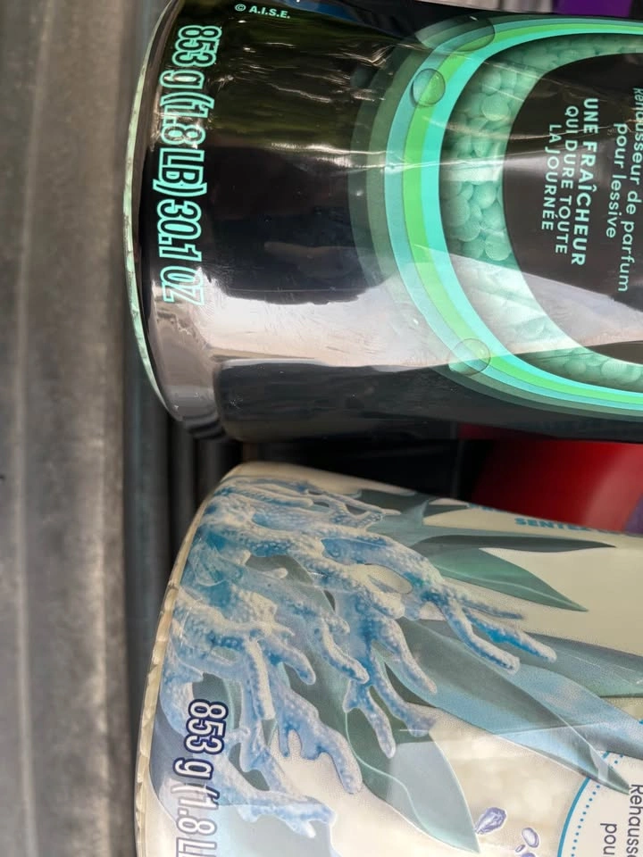 Downy Unstopables and Downy Light Laundry Scent Boosters - photo 2