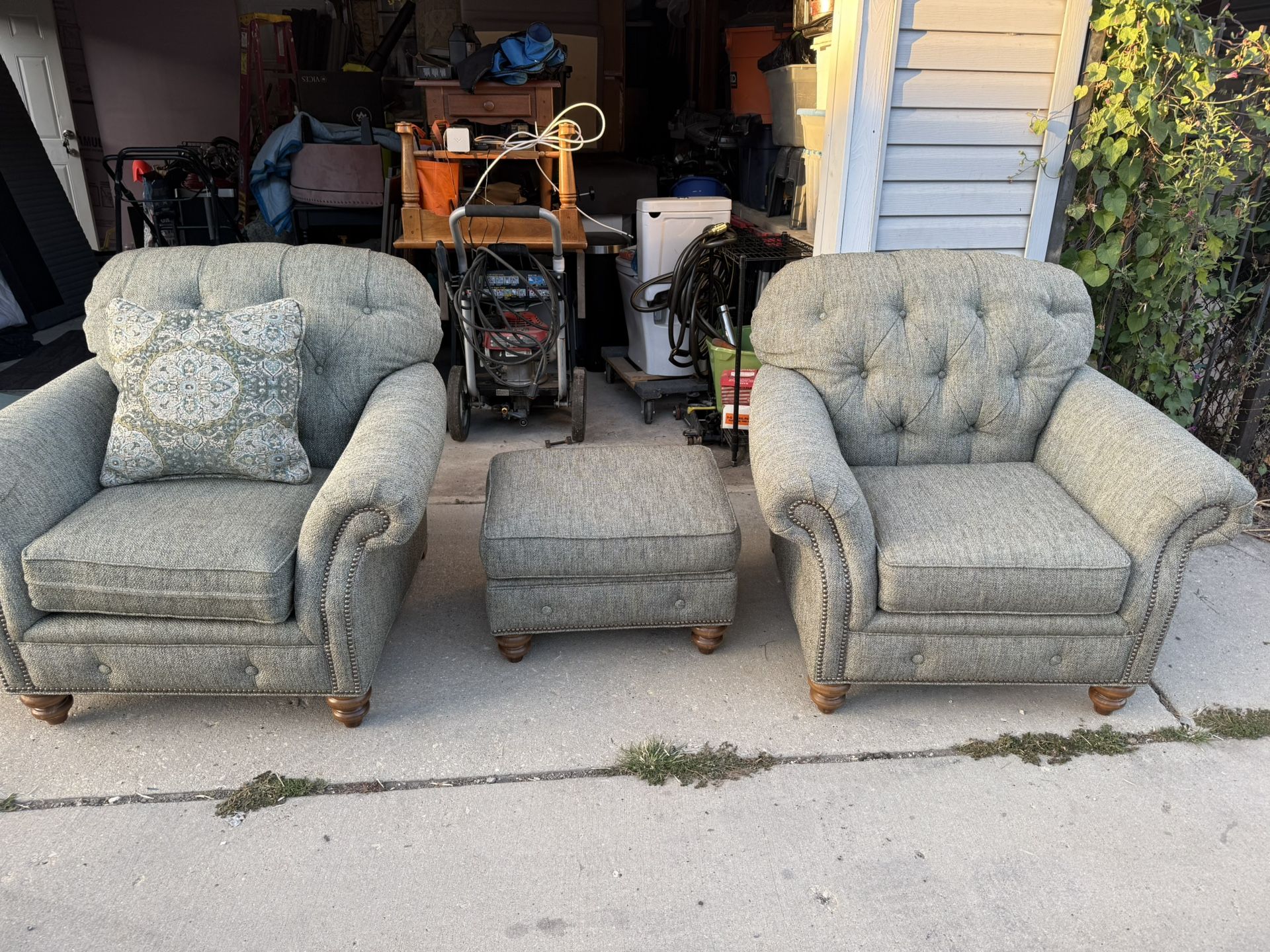 2 Sofa Chair And Ottoman Set - photo 2