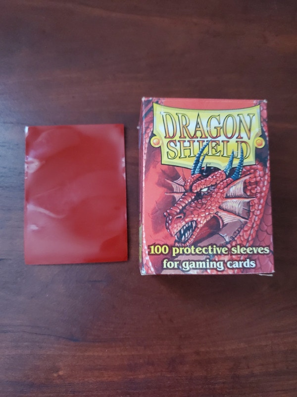 Rook Capsule Card Tins & Dragon Shield Sleeves - photo 3