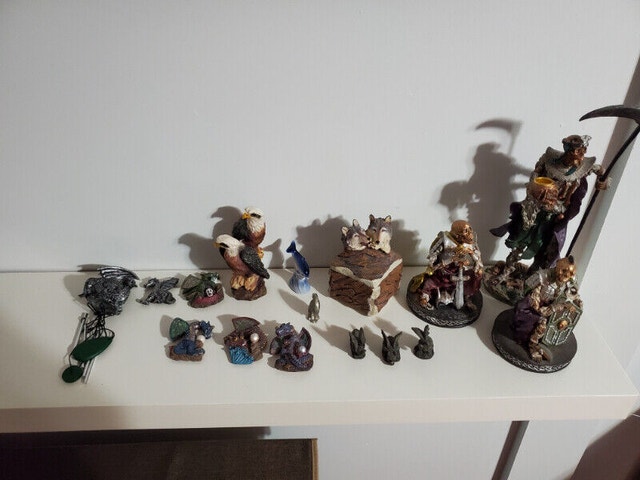 Dragon, Skeleton, & Animal Figurines - photo 2