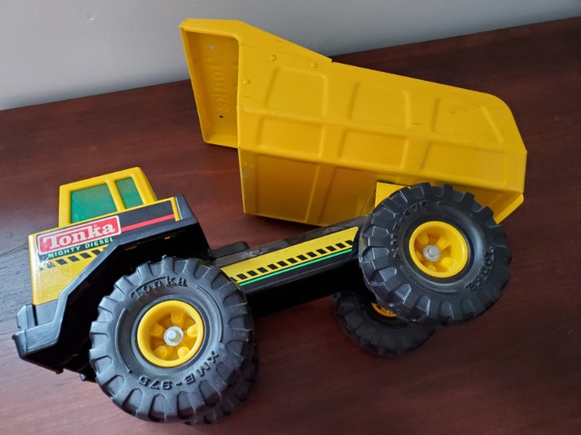 Various Diecast Vehicles and Hot Wheels - photo 2