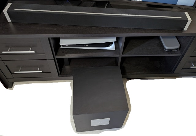 Definitive Technology SoloCinema Studio Soundbar