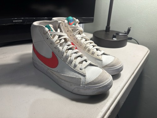 Nike Men’s Leather High Top Lace Up Sneakers White Red Swoosh Co