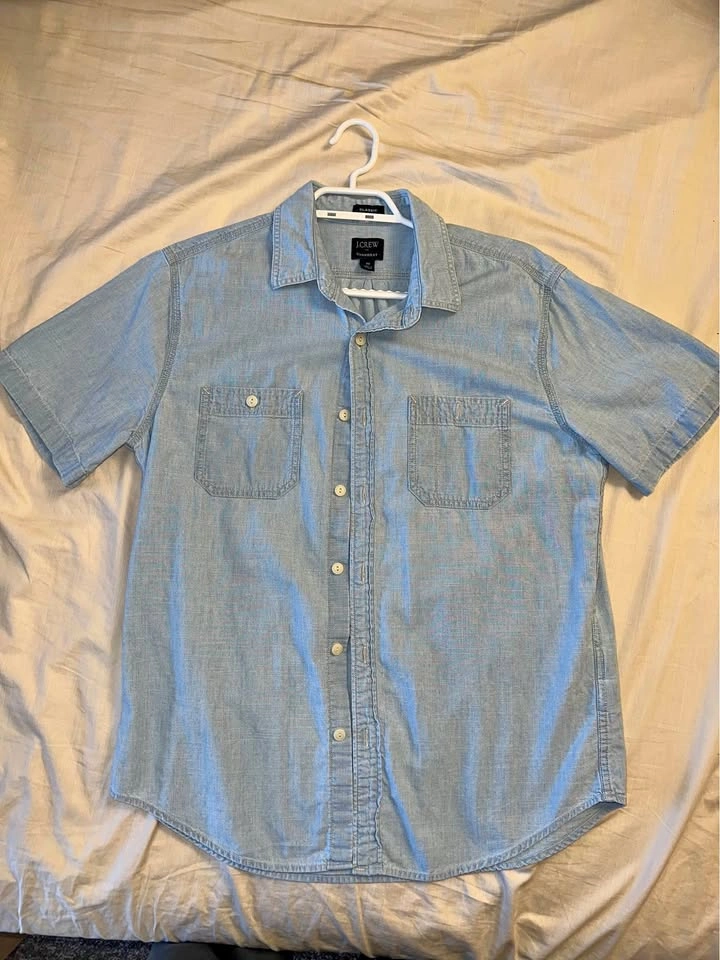 J.Crew Men's Short Sleeve Denim Shirt - Size Medium