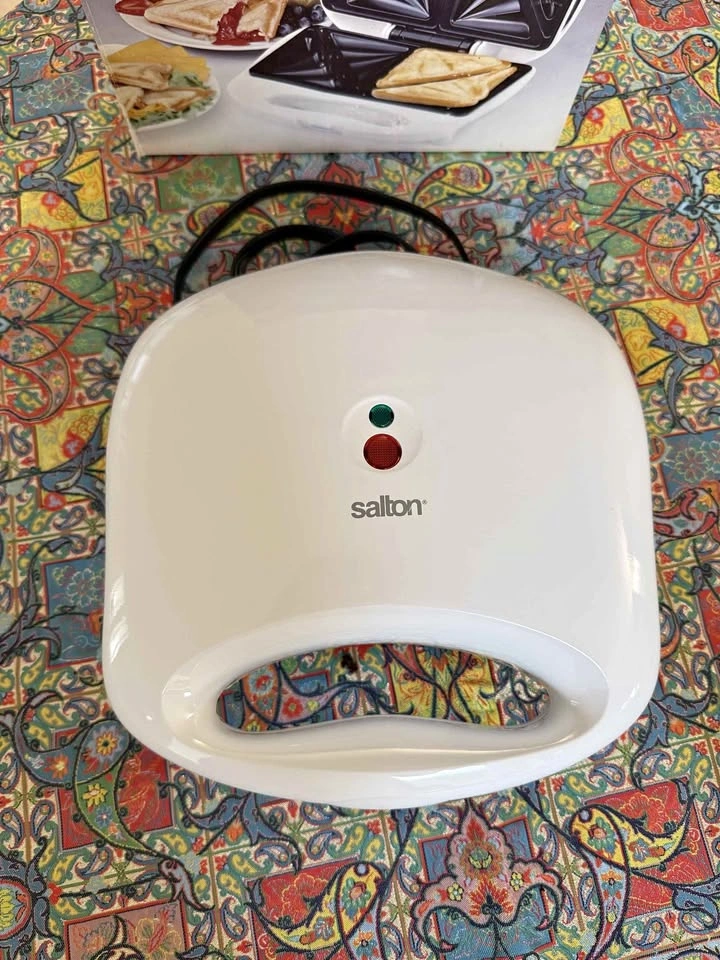 Sandwich Maker and Donuts Maker Combo