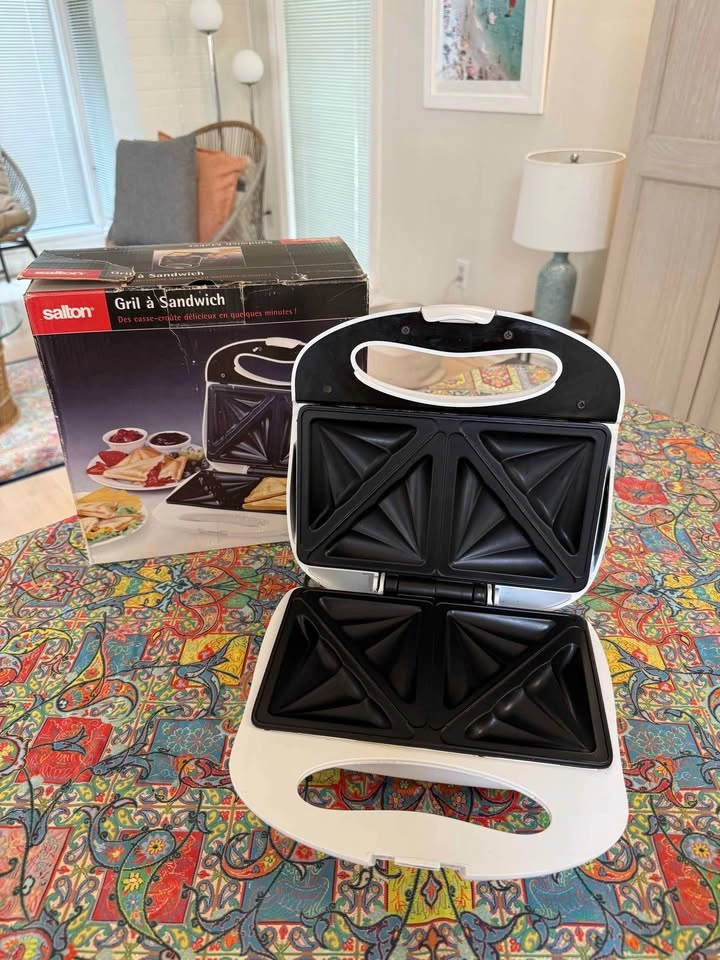 Sandwich Maker and Donuts Maker Combo - photo 4