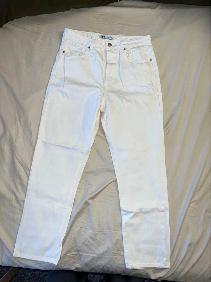 Zara men white jeans size 31
