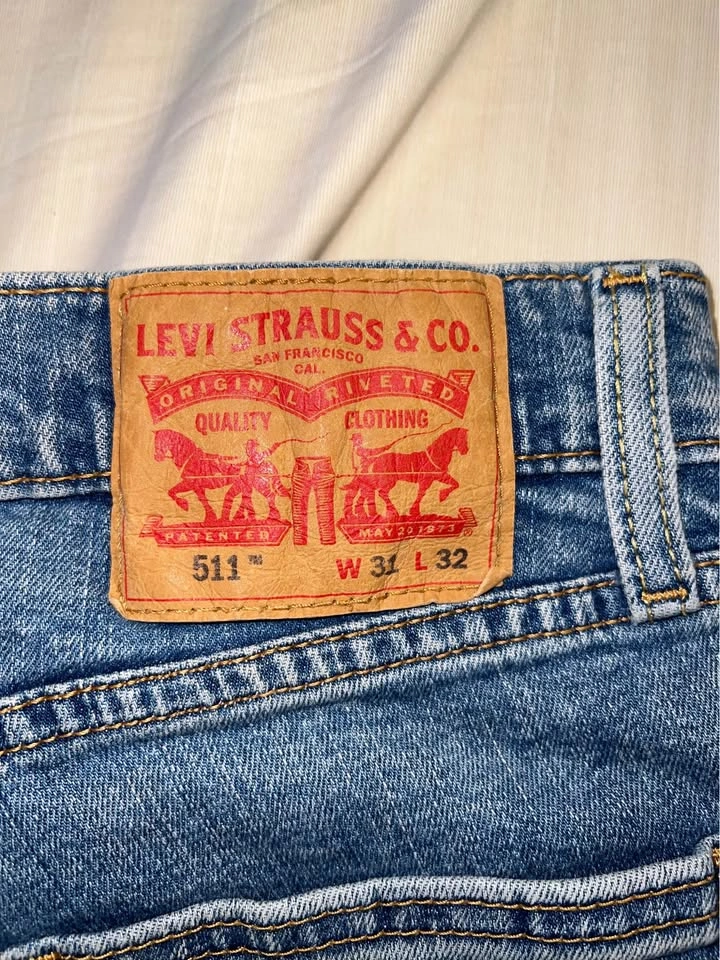 Levi's Men's 511 Jeans Size 31x32 - photo 3