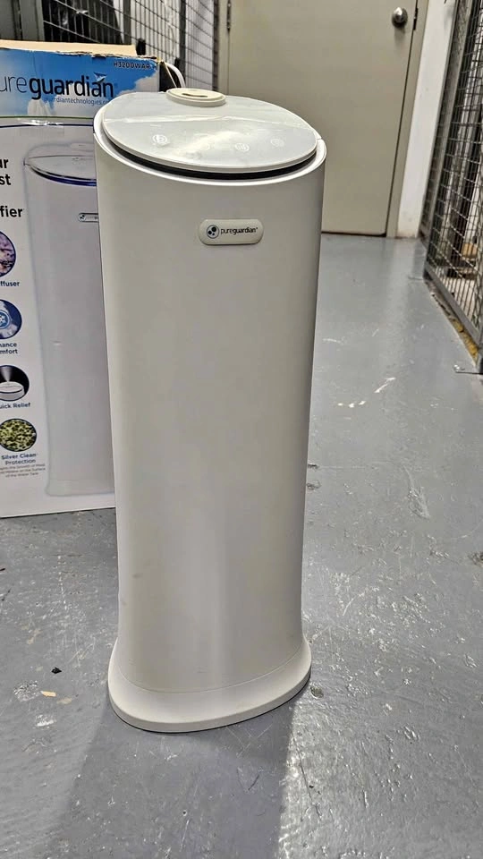 PureGuardian 100-Hour Cool Mist Tower Humidifier