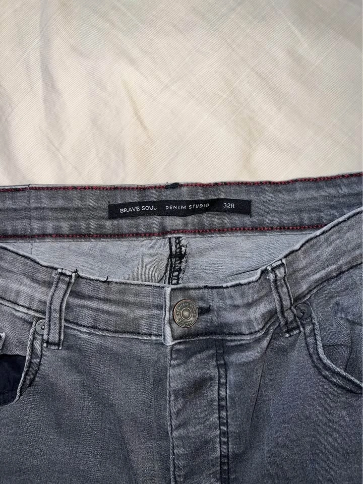 Vintage black ripped jeans, size 32 - photo 2
