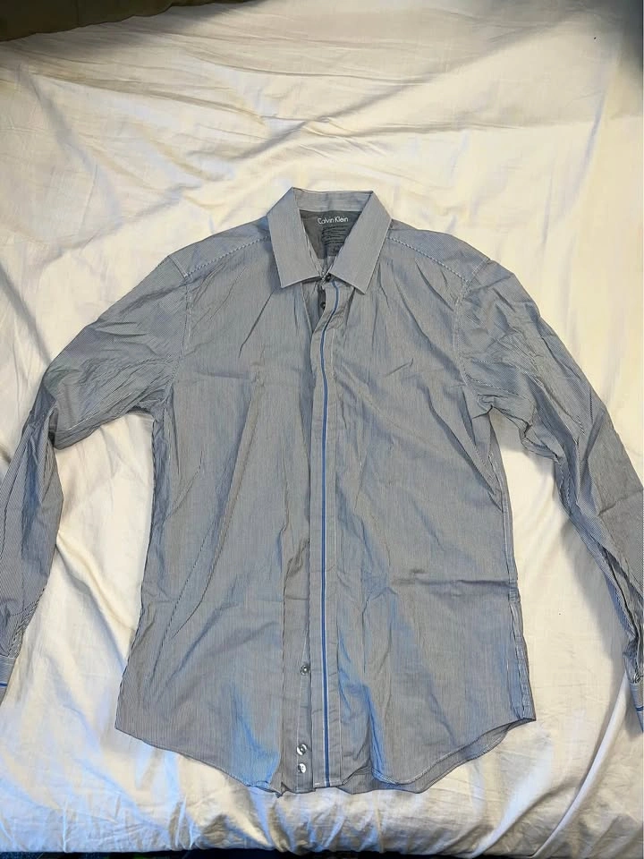 Calvin Klein men dress shirt size 15 - 15 1/2