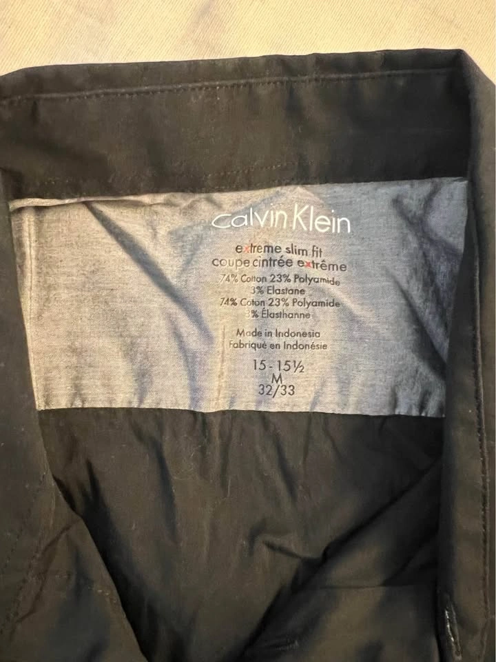 Calvin Klein men dress shirt size 15 - 15 1/2 - photo 2