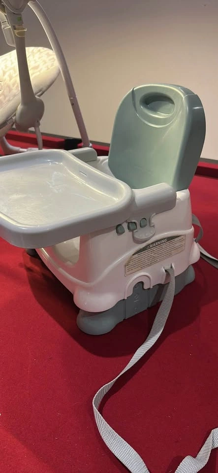 Baby Items: Bouncer, Swing, and Portable Highchair - photo 2