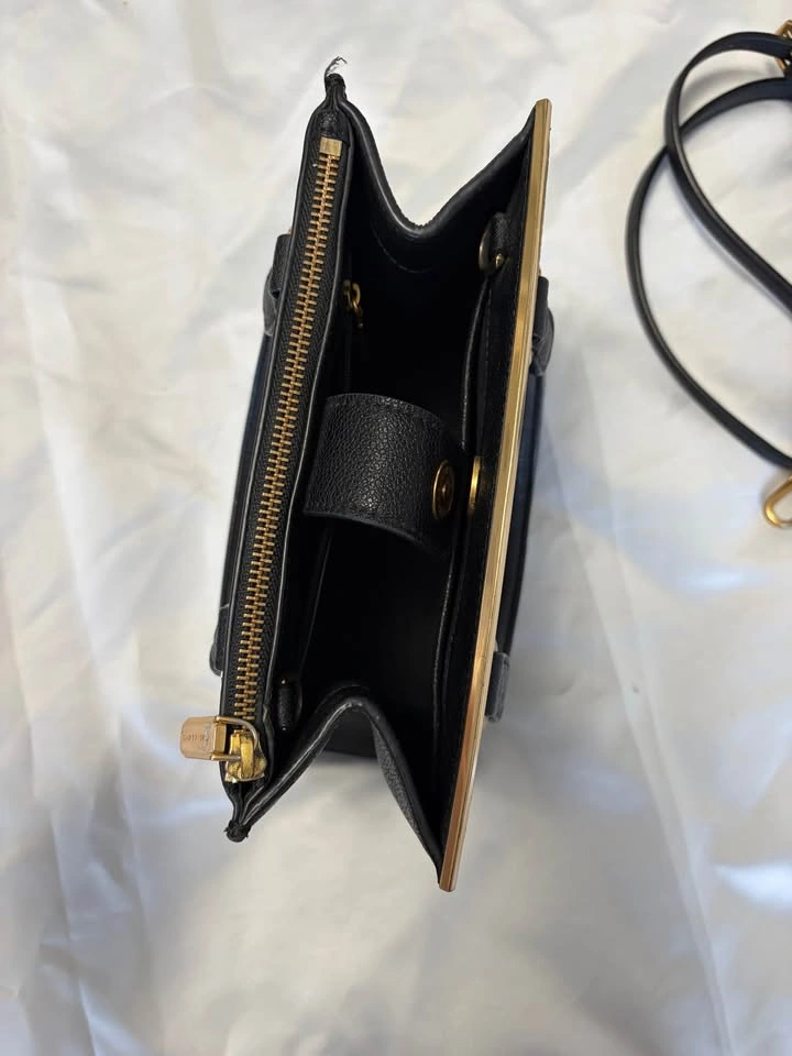 Charles & Keith Black Handbag - photo 3