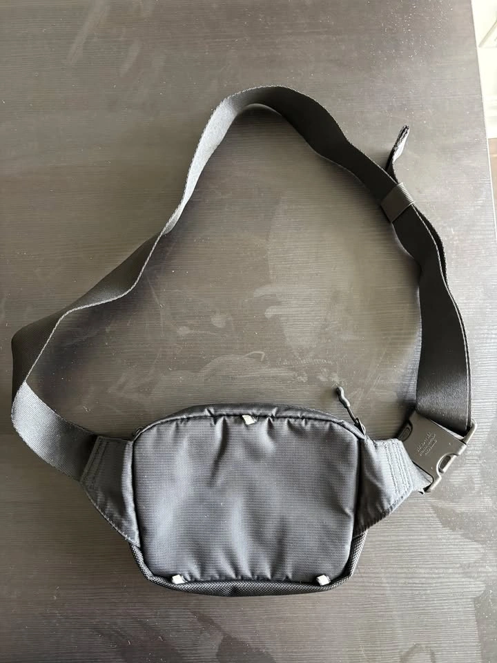 Herschel Supply Co. Tour Hip Pack (Small) - photo 2