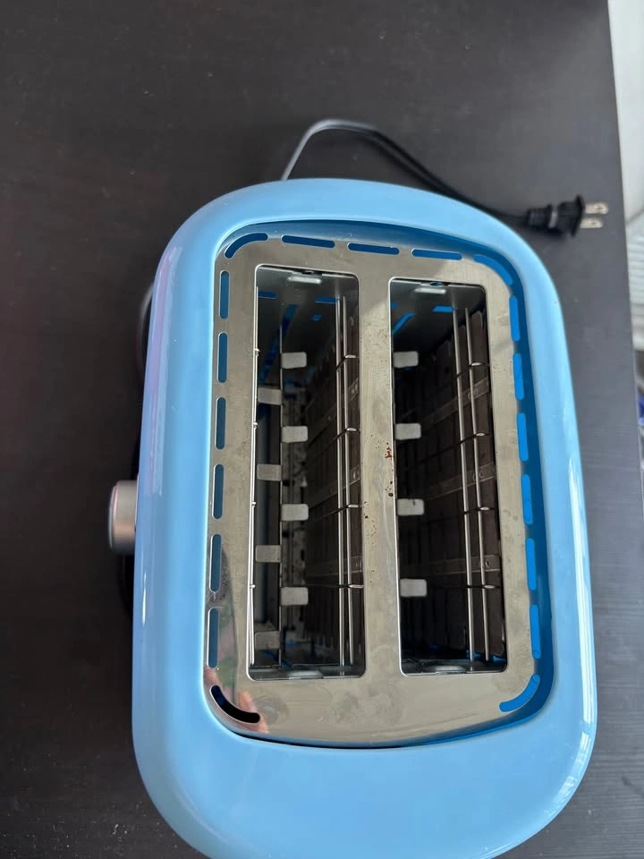 Rise BY Dash Plastic Blue 2 Slot Toaster - photo 3